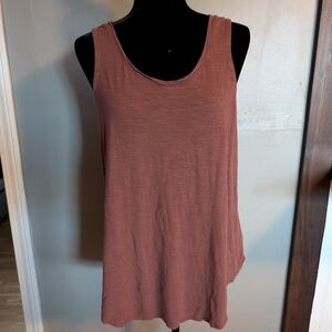 Old Navy Women's Tank Top in Rust